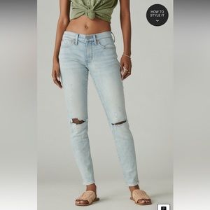 NWOT Lucky Brand Ava Mid Rise Skinny